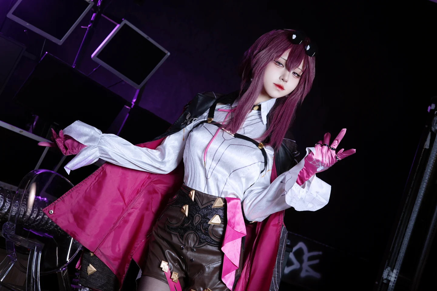 双木扶苏_No_004_崩坏：星穹铁道_卡芙卡_30P_338MB tg@simiseibaisi 【丝足阁】001.webp